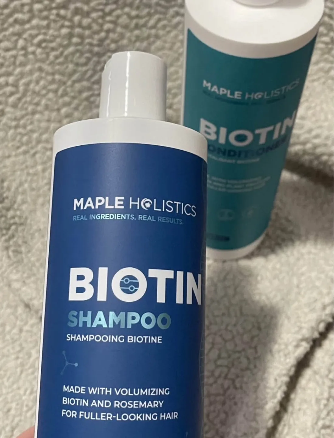 Maple Holistics Biotin Shampoo & Conditioner Set image indicator(8)