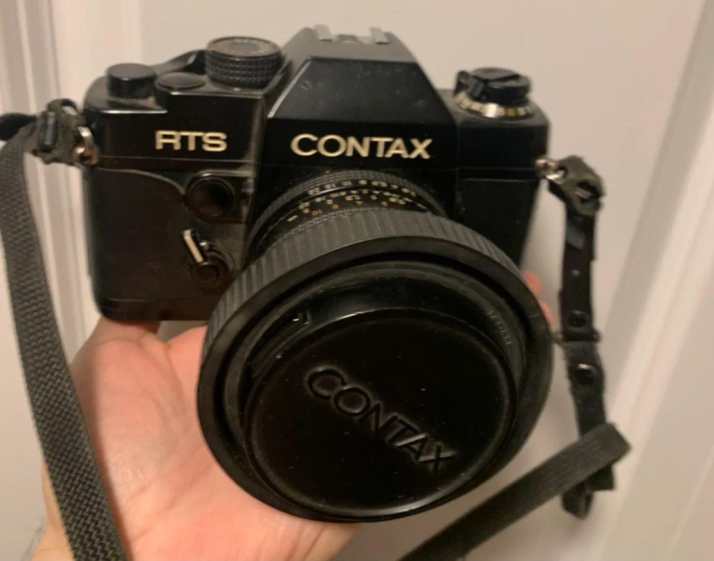 Contax RTS Film Camera Carl Zeiss Distagon 2.8/35 T Lens image indicator(5)