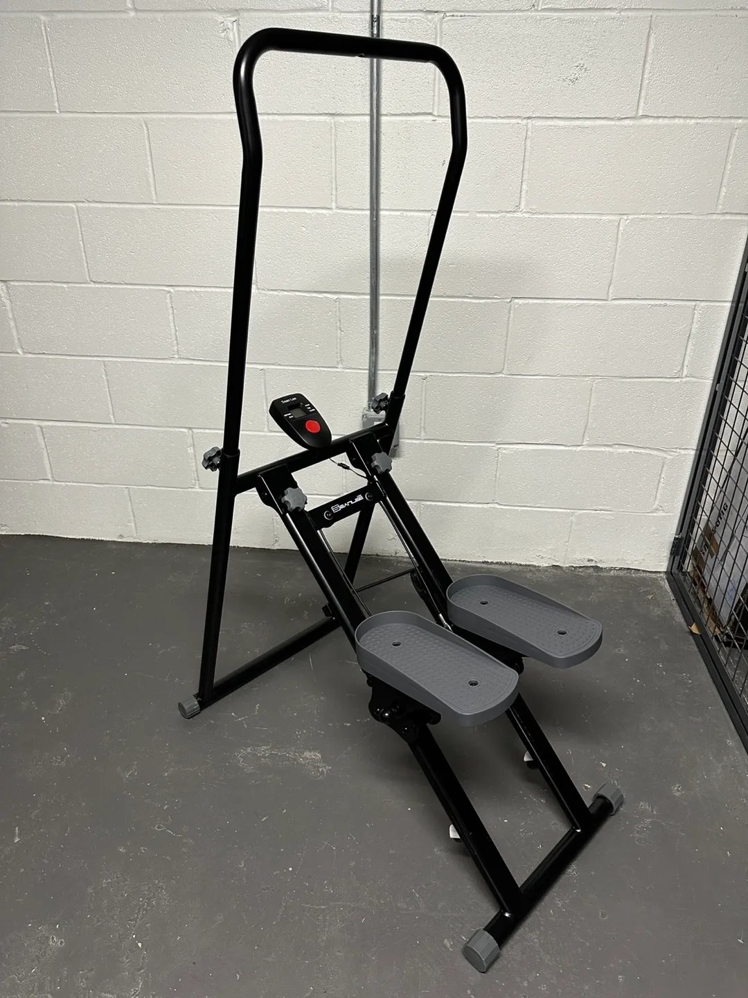 Upgraded Stair Stepper for Home Gym. image indicator(2)