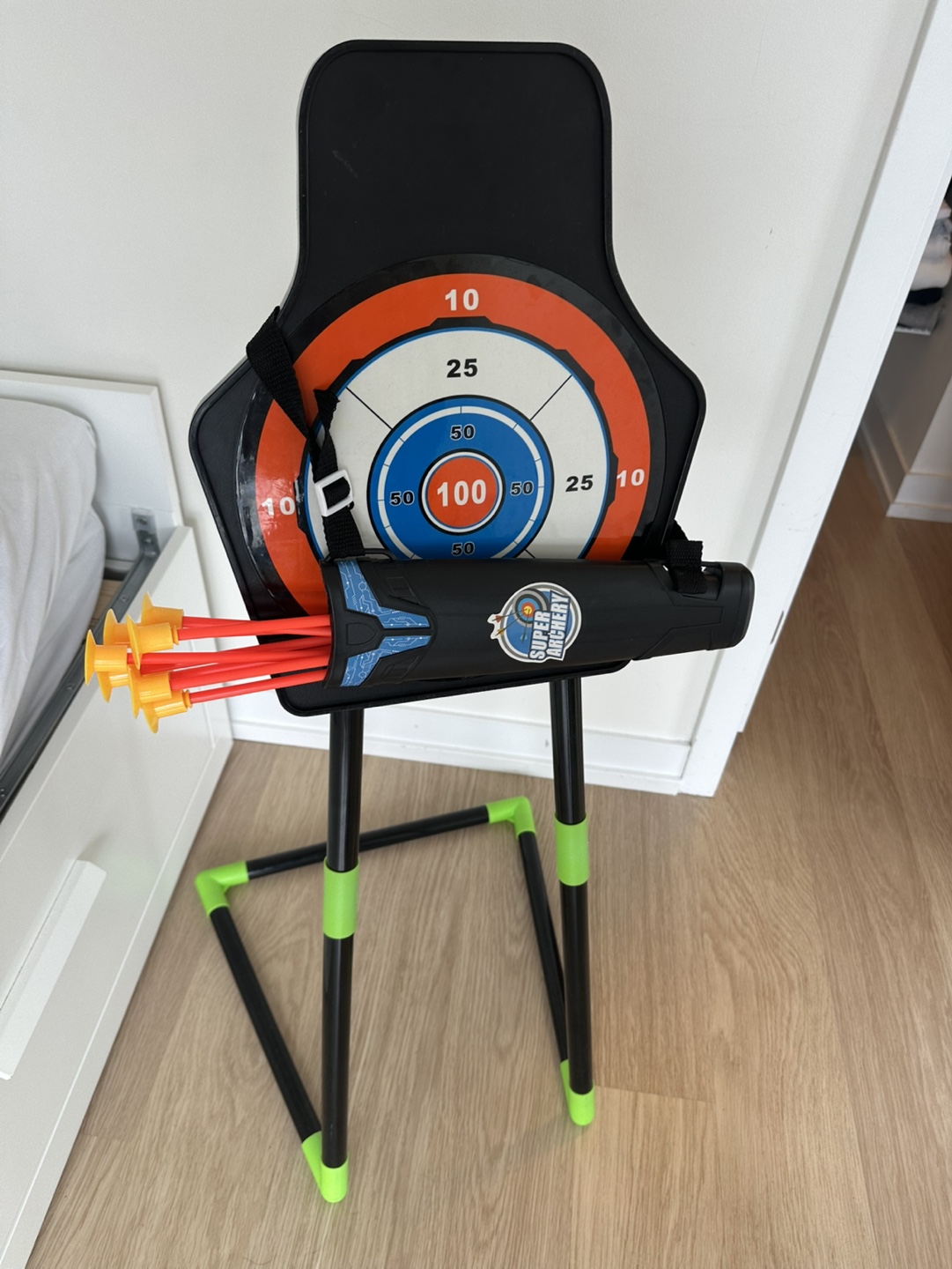 Super Archery Set with Target and Arrows