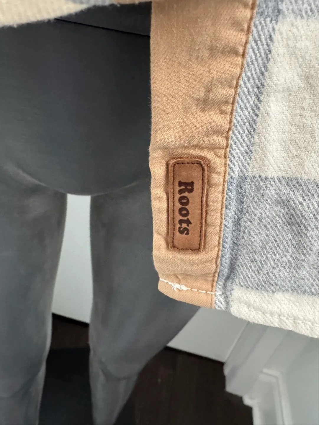 Roots Canada Women's Flannel Shirt - Size M image indicator(4)