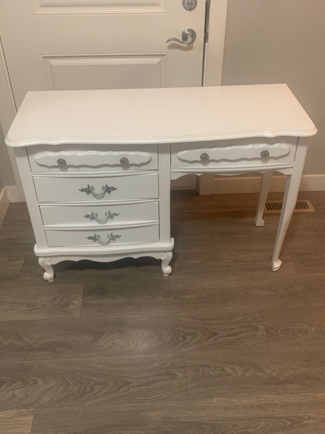 White Desk with Four Drawers and Matching Chair - photo 2