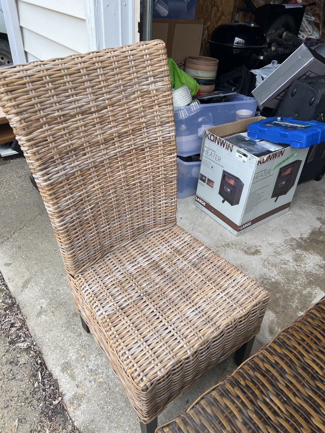 Wicker Patio Set - 2 Chairs & Coffee Table - photo 4