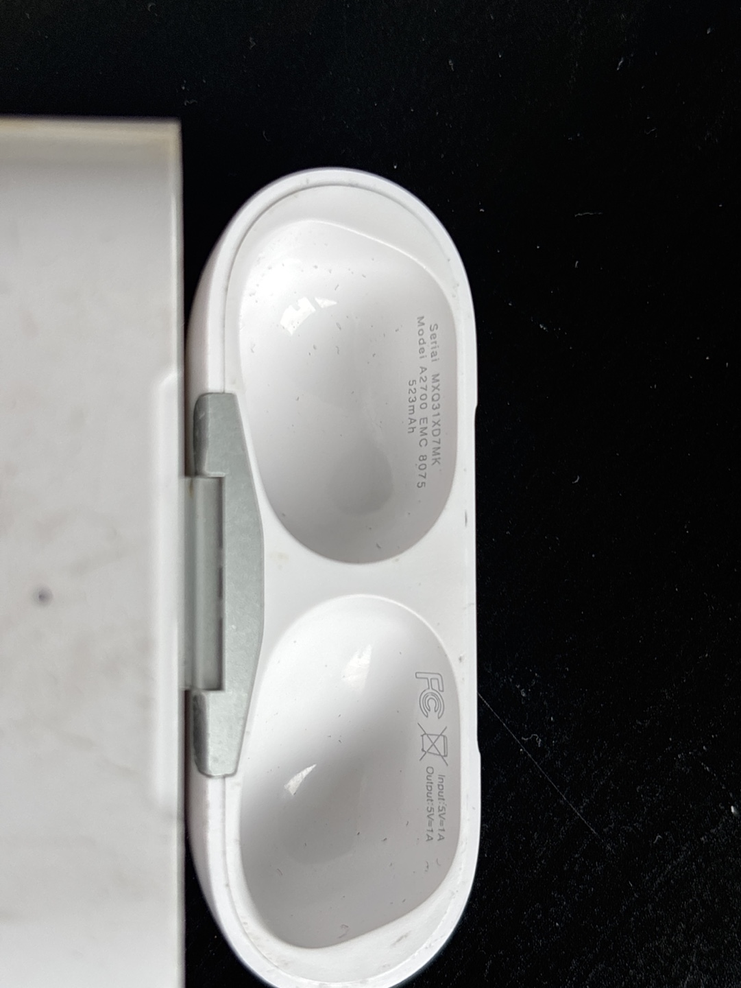 Used Apple AirPods (gen2) Charging Case - photo 4