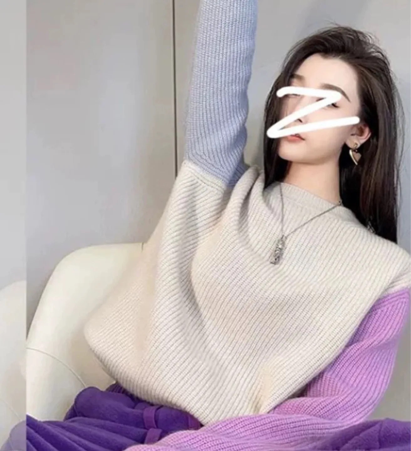 Colour block knit sweater thumbnail