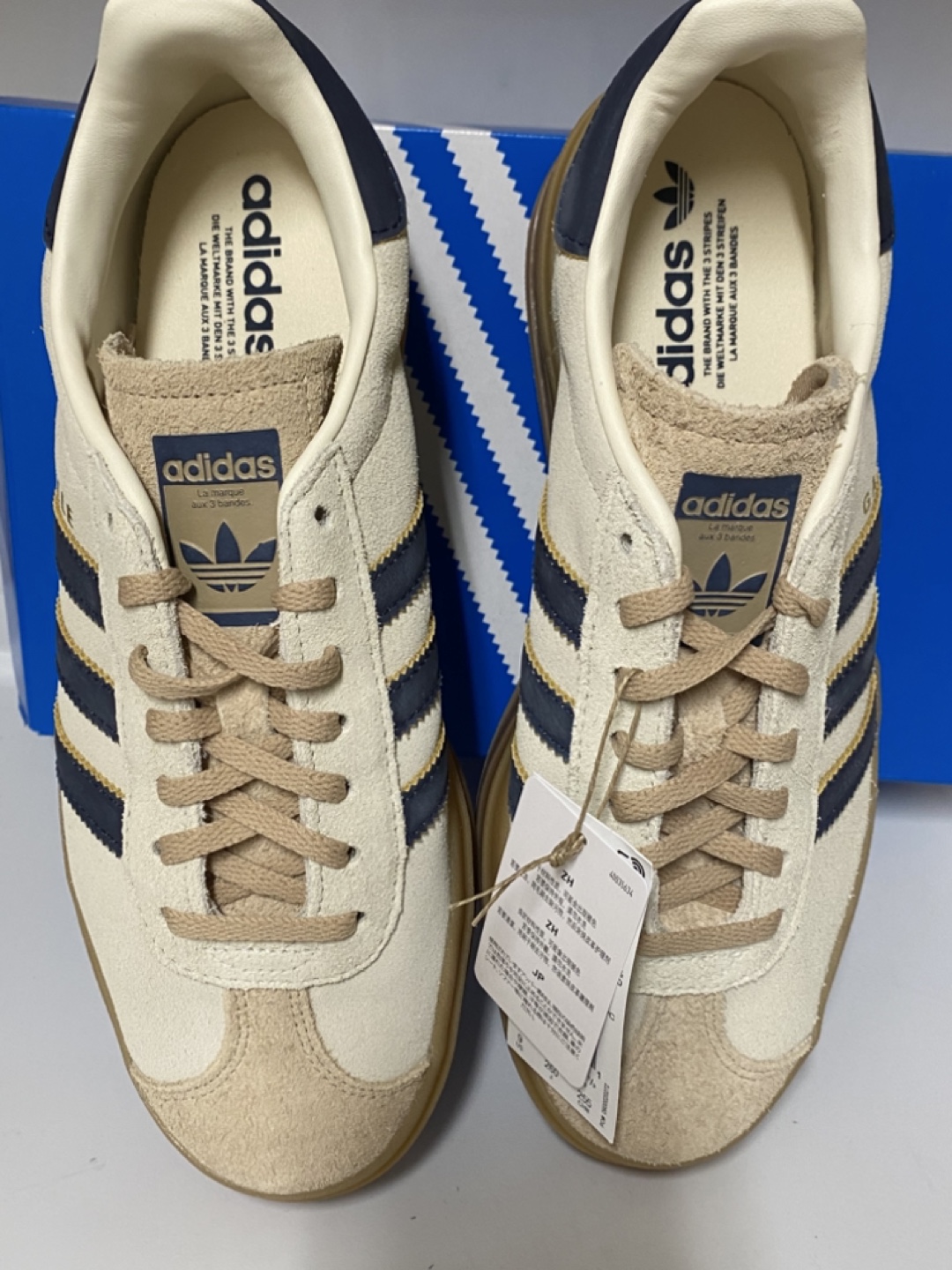 Adidas shoes for women - photo 4