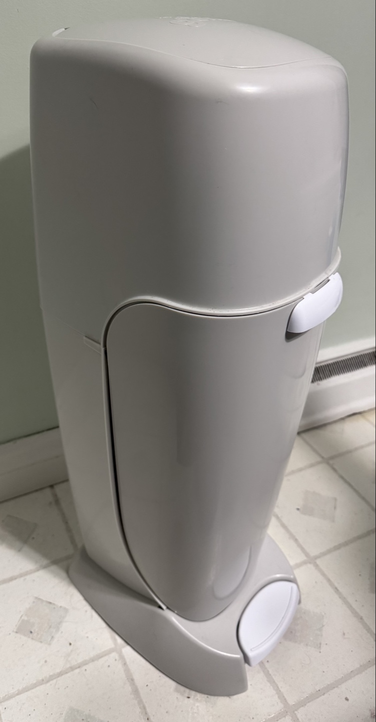 Playtex Diaper Genie Max Fresh Diaper Pail