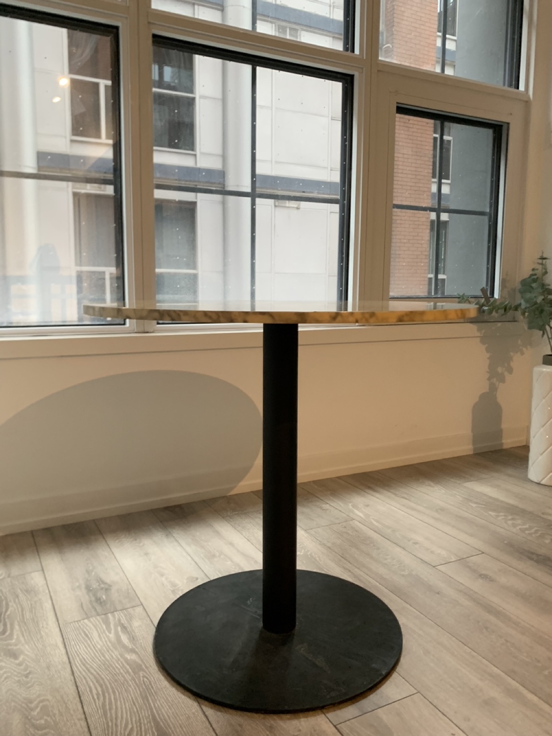 [HUGE DISCOUNT / REDUCED PRICE!!!] 🖤 Faux Marble Bistro Table 🖤 - photo 3