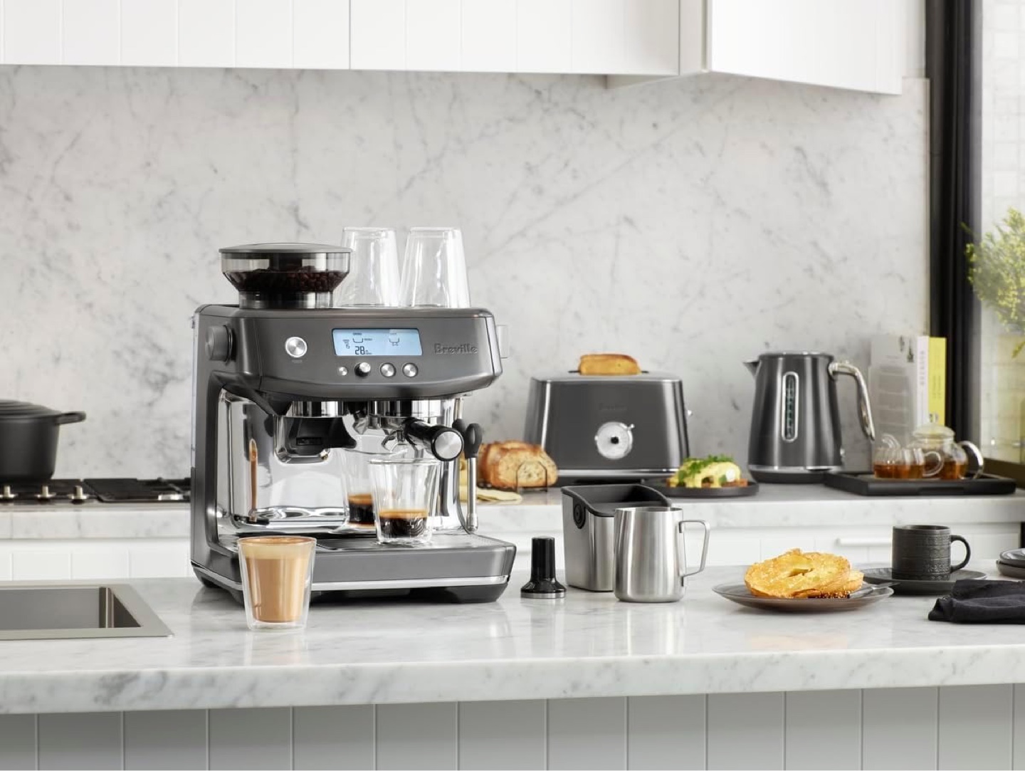Breville Barista Pro Espresso Machine - BES878BST - New in Box - photo 5