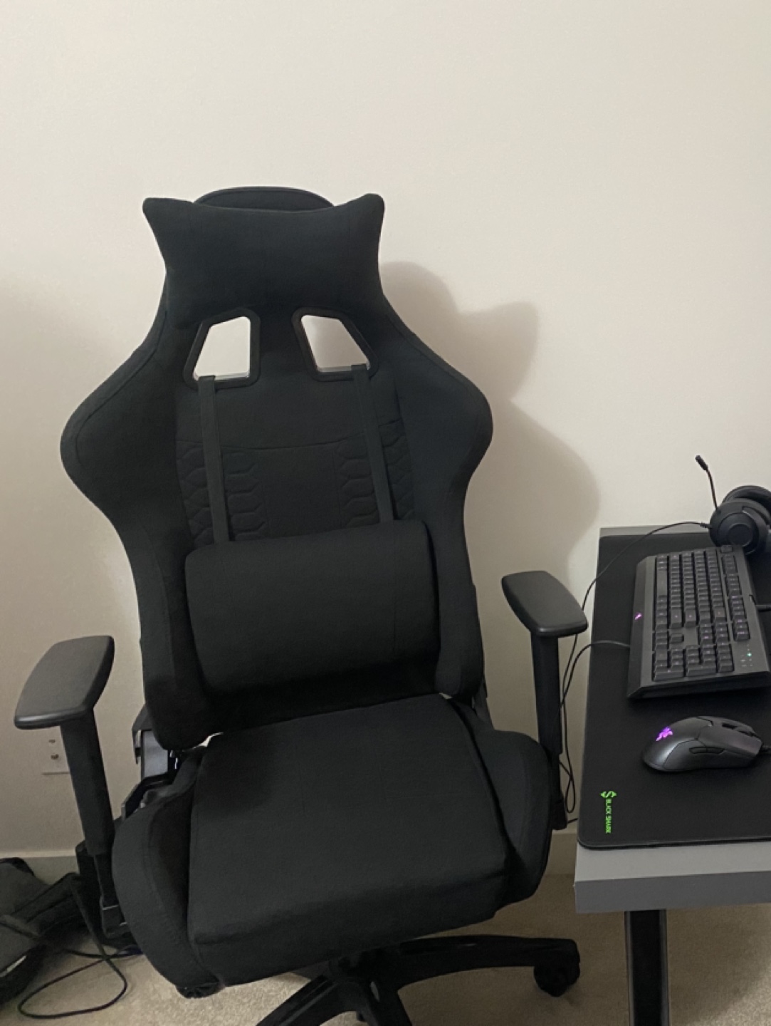 CORSAIR TC100 RELAXED Gaming Chair - Black CASH ONLY
