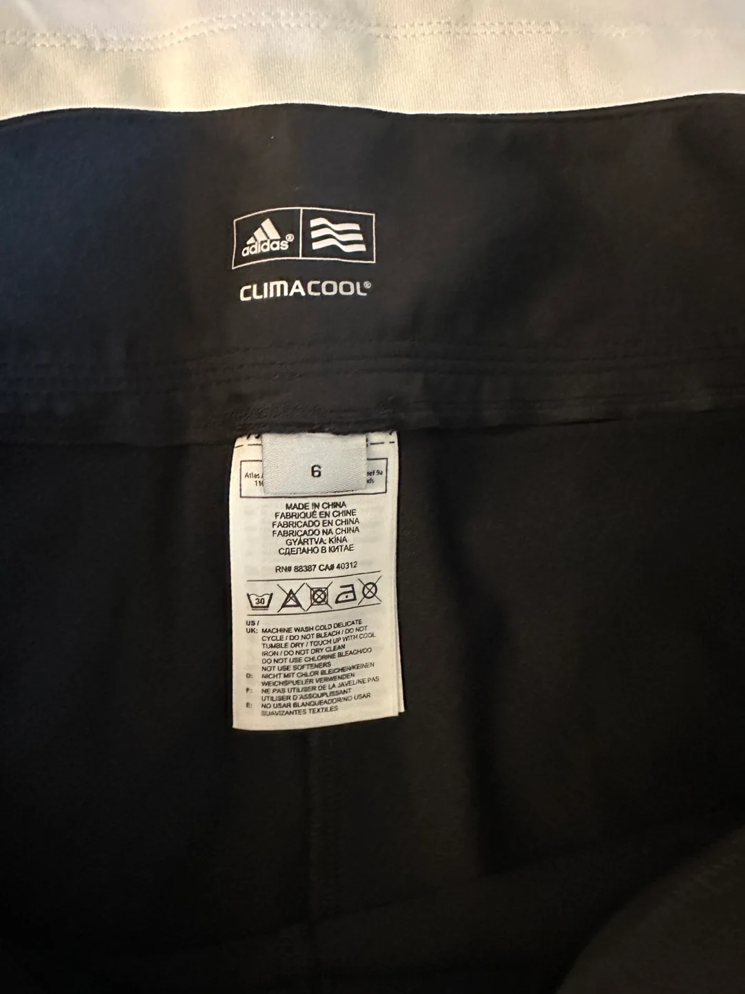 Adidas Golf ClimaCool Women's Golf Outfit - Size 36/6 image indicator(3)