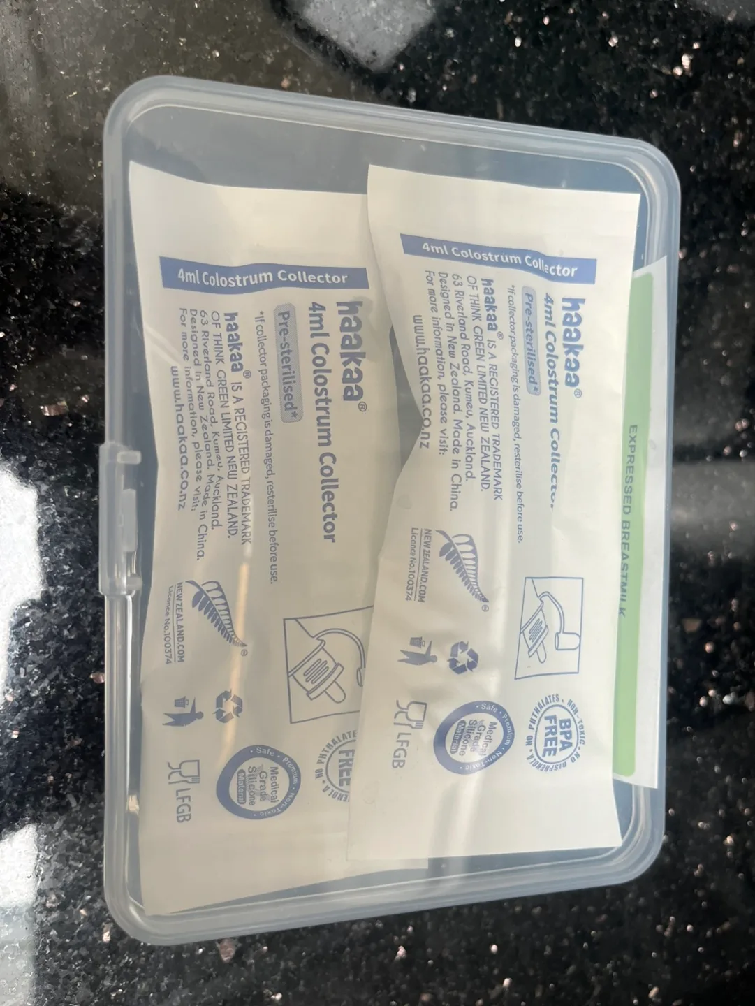 Haakaa Silicone Colostrum Collector Set image indicator(2)