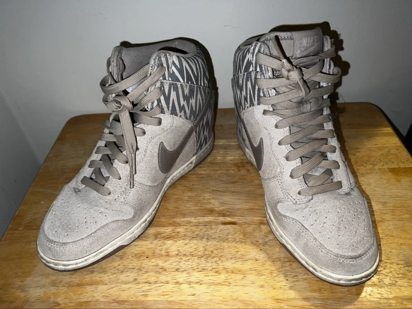 Nike Dunk Sky High Wedge Sneakers - Size US 8 image indicator(3)