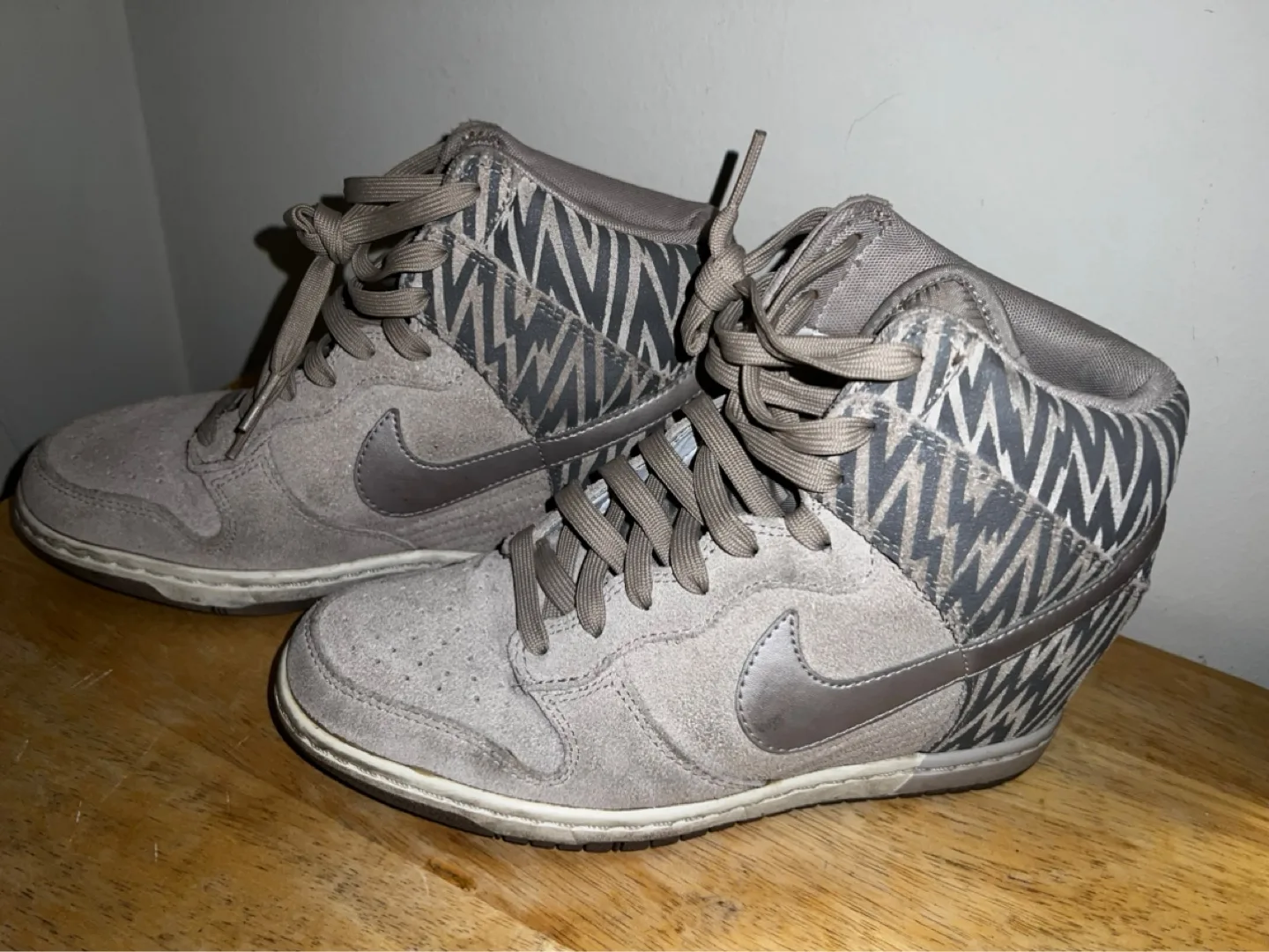 Nike Dunk Sky High Wedge Sneakers - Size US 8 image indicator(6)