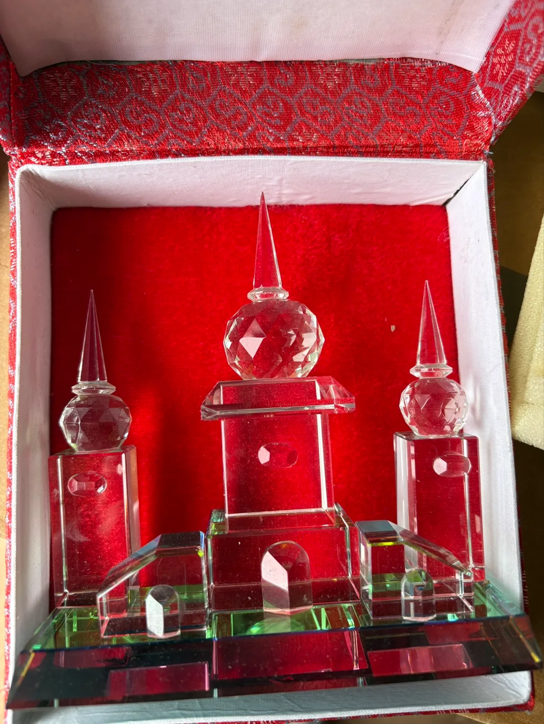 Crystal Building image indicator(2)