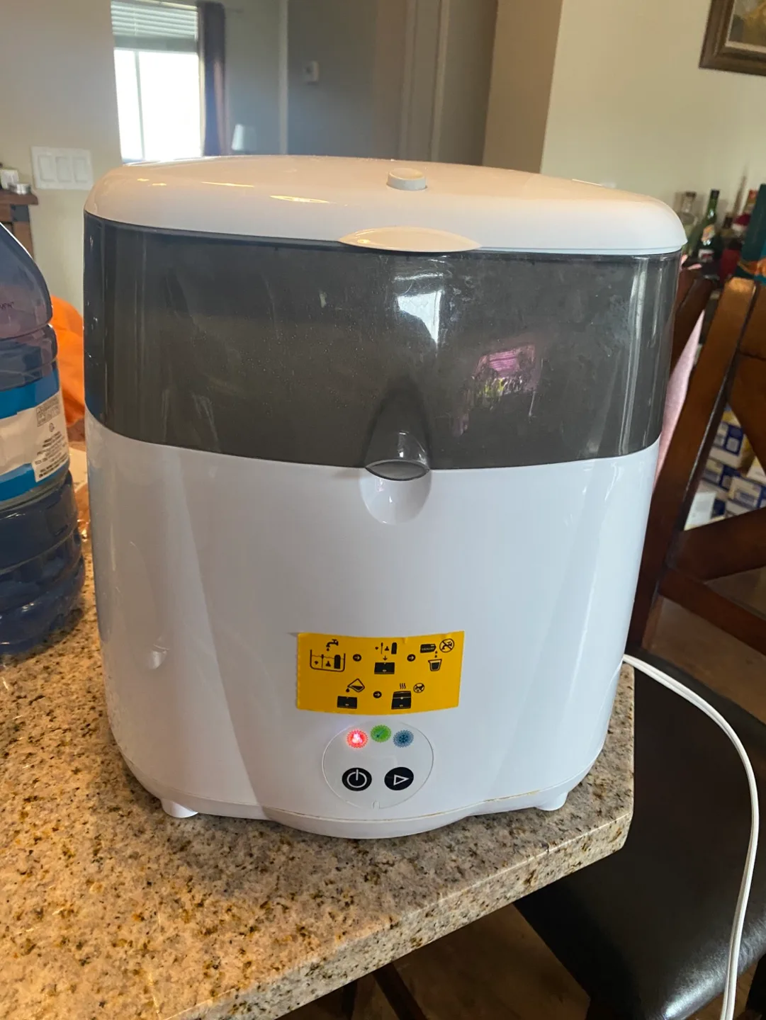 Baby Bottle Sterilizer thumbnail