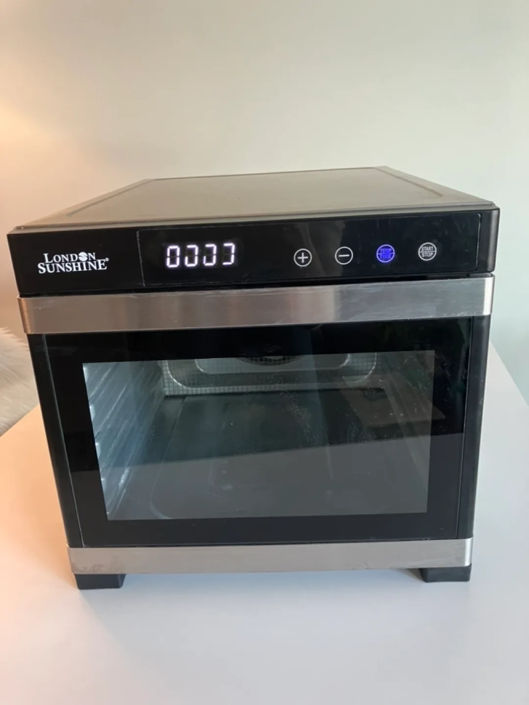 London Sunshine Food Dehydrator with Trays image indicator(2)