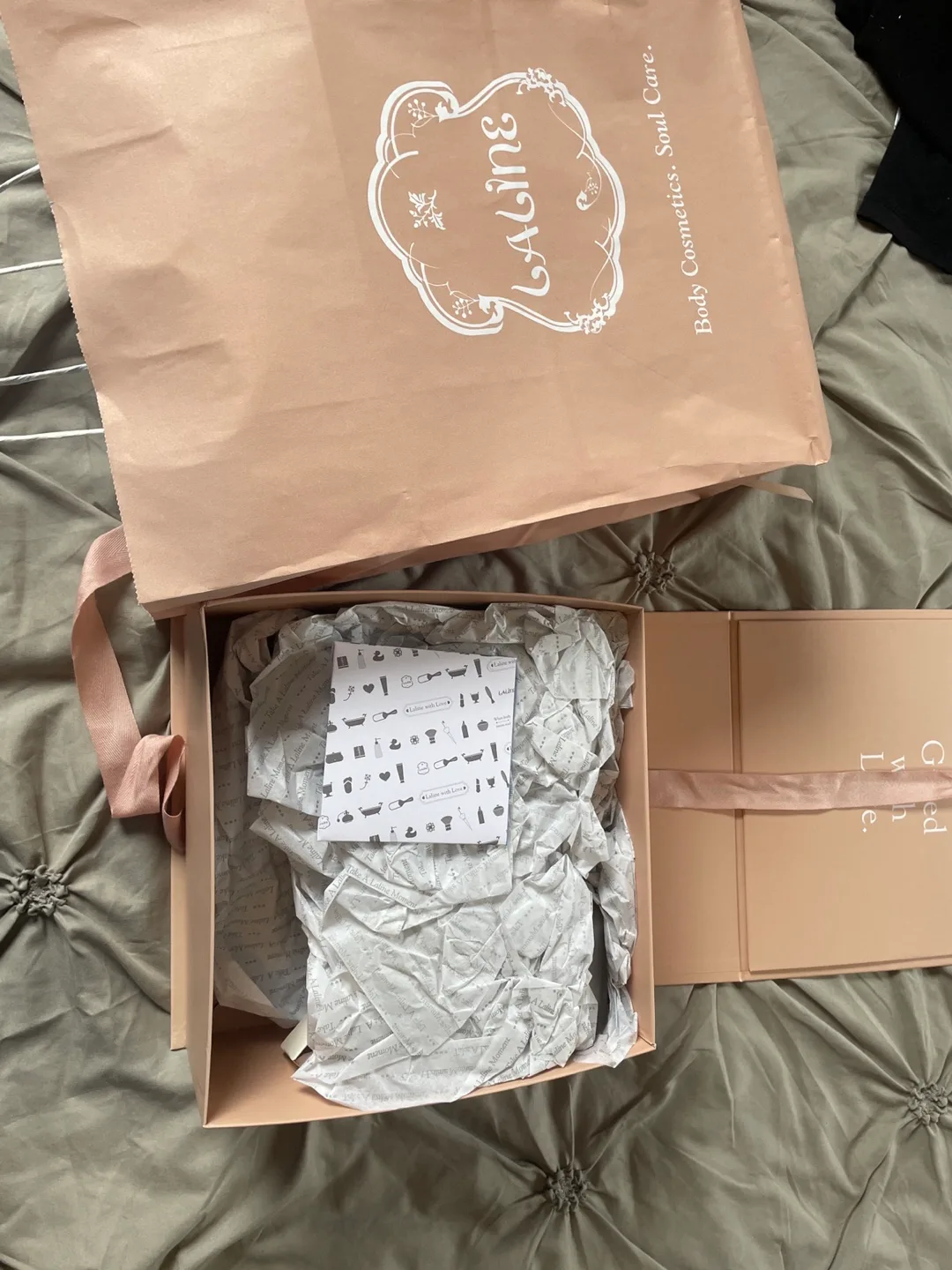 Aline Gift Set - Olive & Babassu image indicator(2)