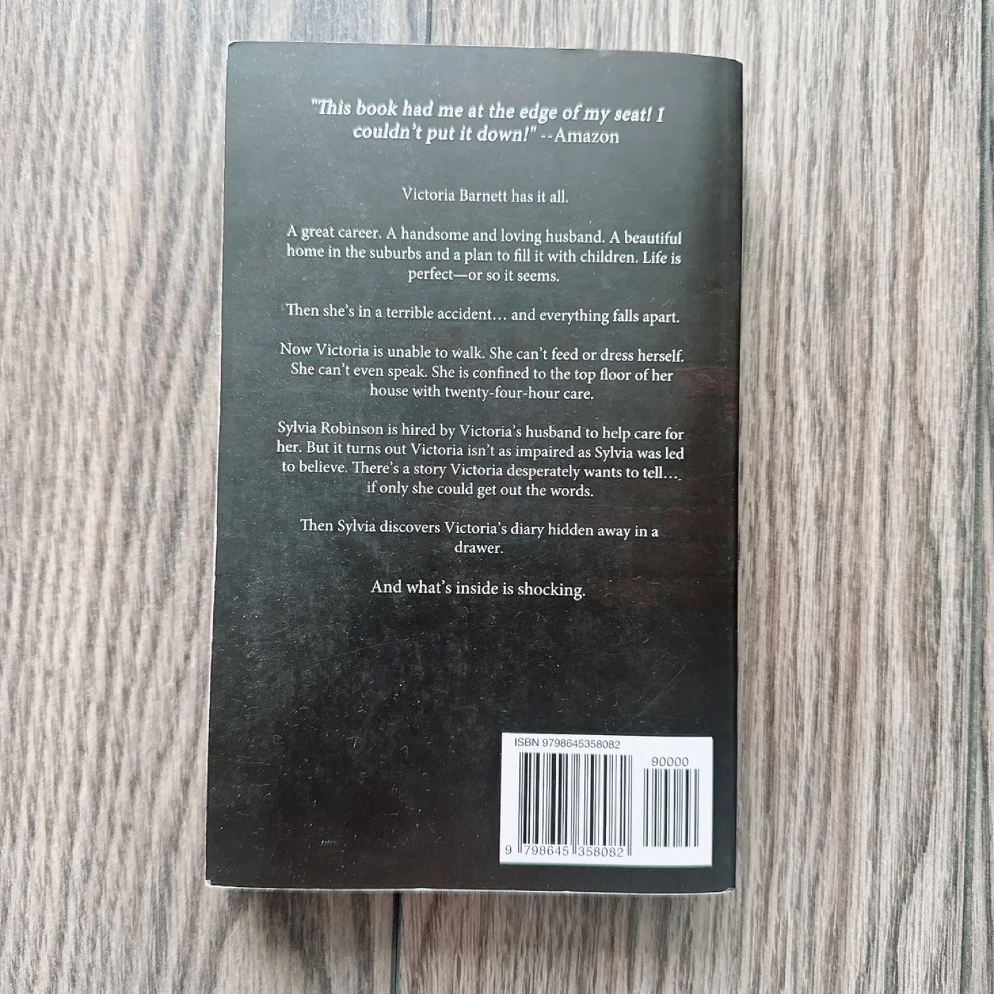 The Wife Upstairs by Freida McFadden - Paperback Book image indicator(2)