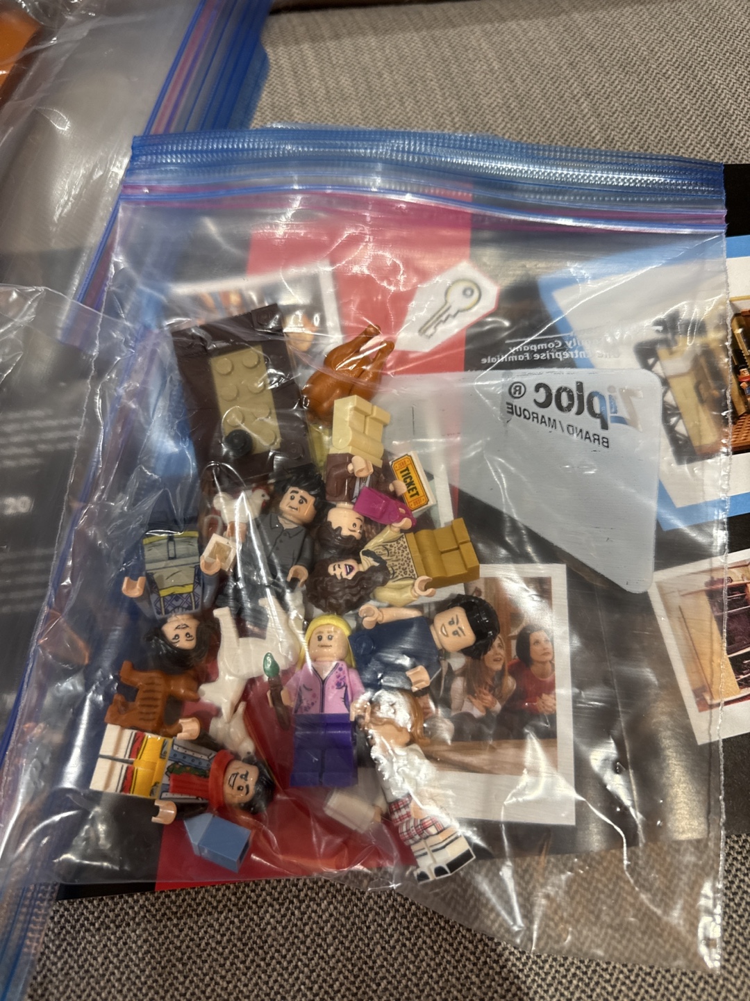 LEGO FRIENDS Apartment TV set Building Kit - Loose Parts - photo 5