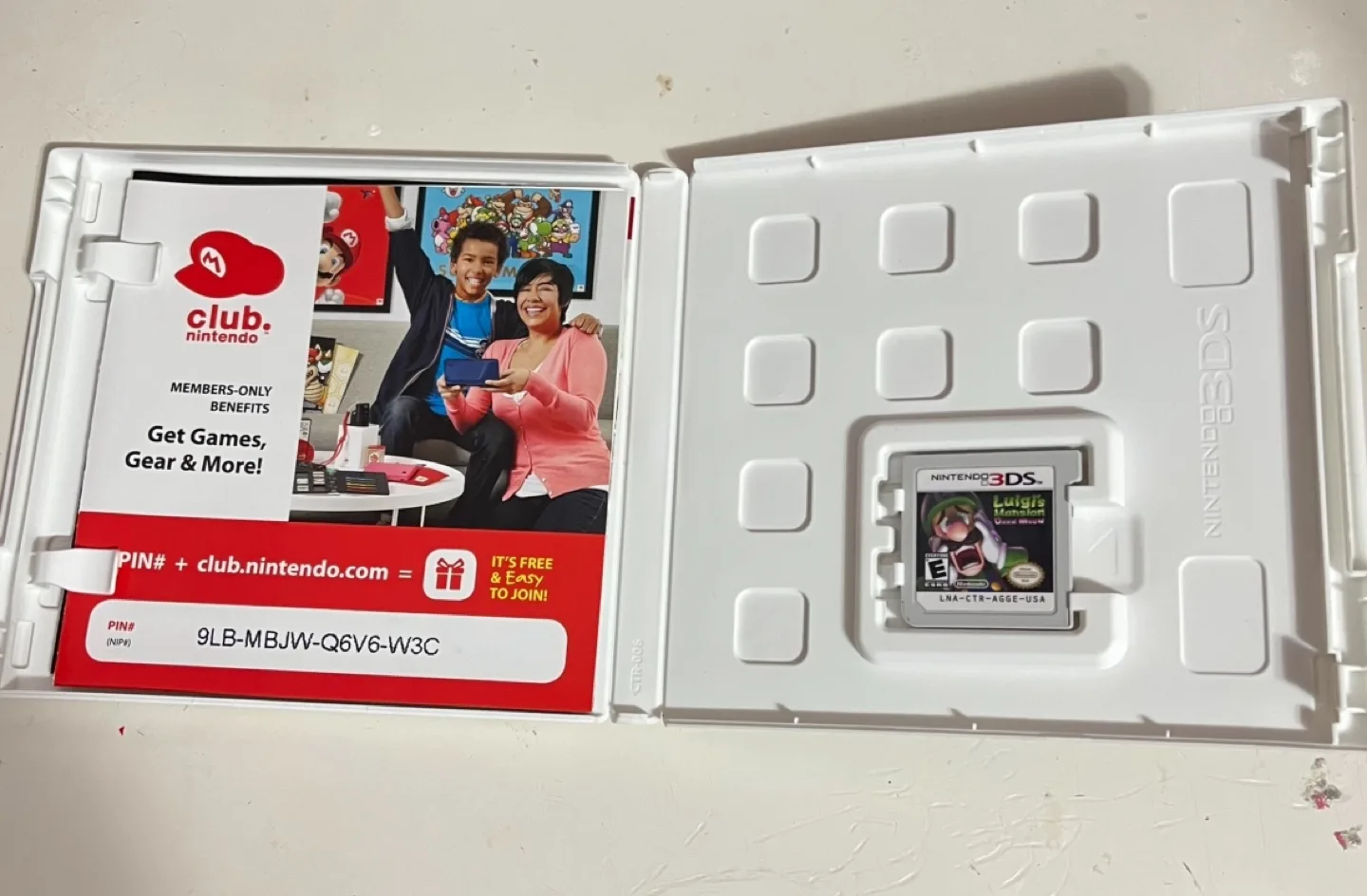 Luigi's Mansion: Dark Moon - Nintendo 3DS Game image indicator(4)