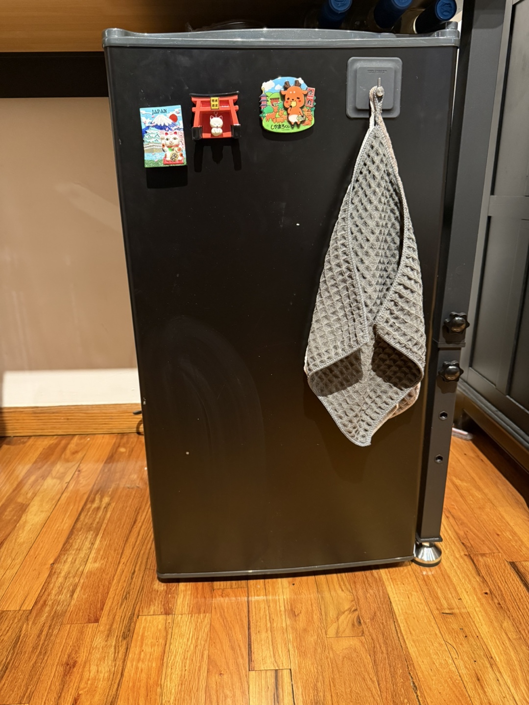 Mini Fridge - Black - Excellent Condition