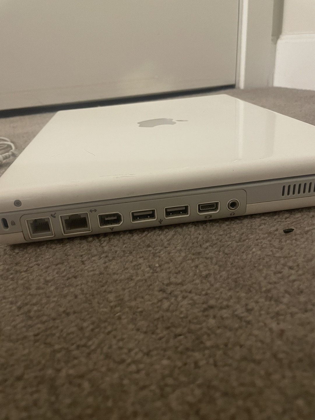 Vintage Apple iBook G4 Laptop - White - photo 5