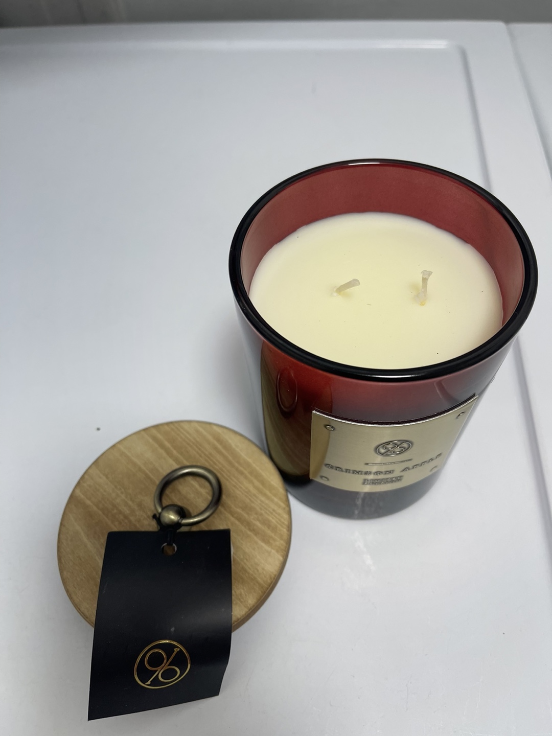 96 Collective Crimson Apple Limited Edition Candle - photo 2