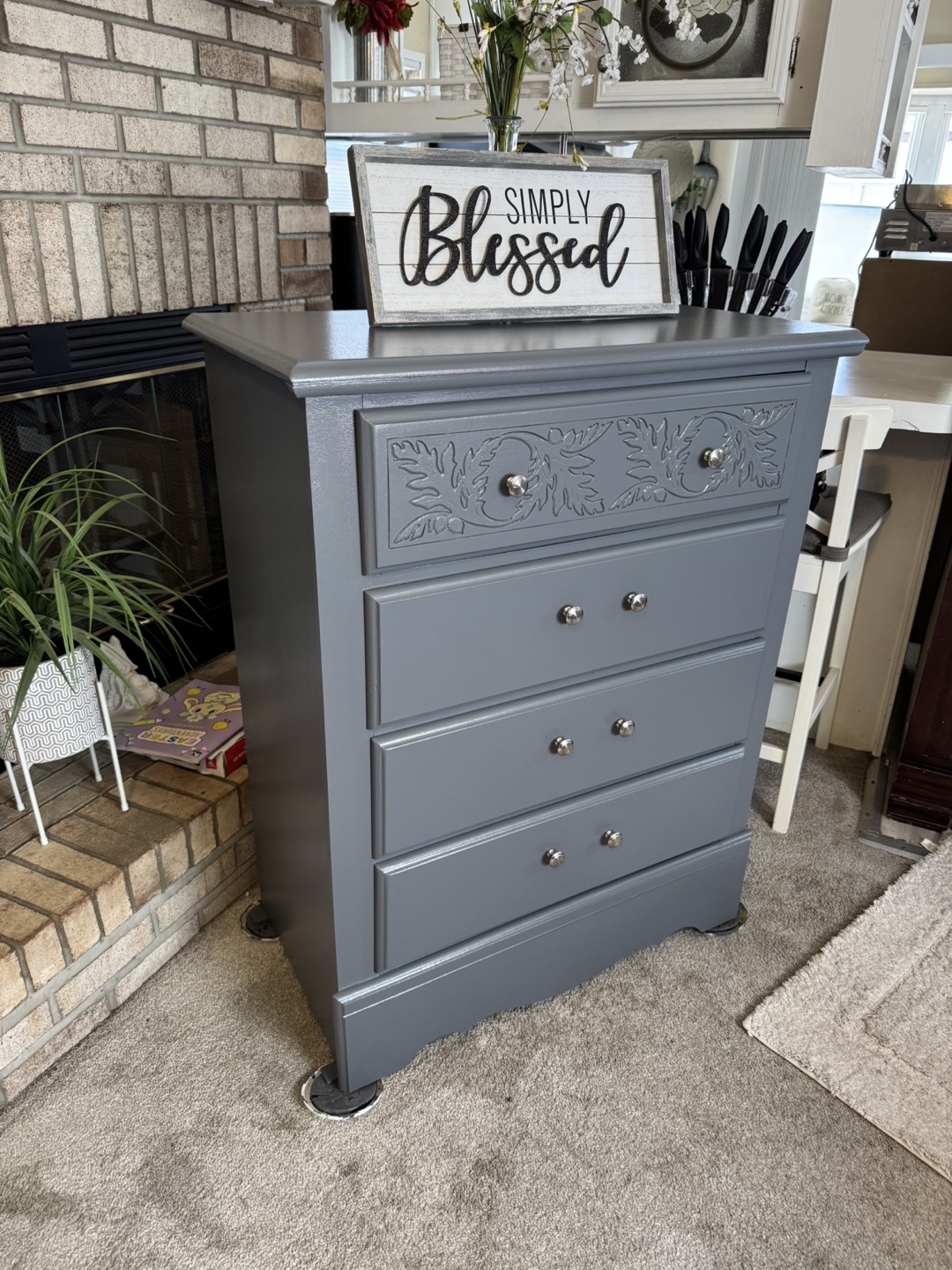 ✨✨Beautiful Gray 4-Drawer Chest of Drawers - photo 2