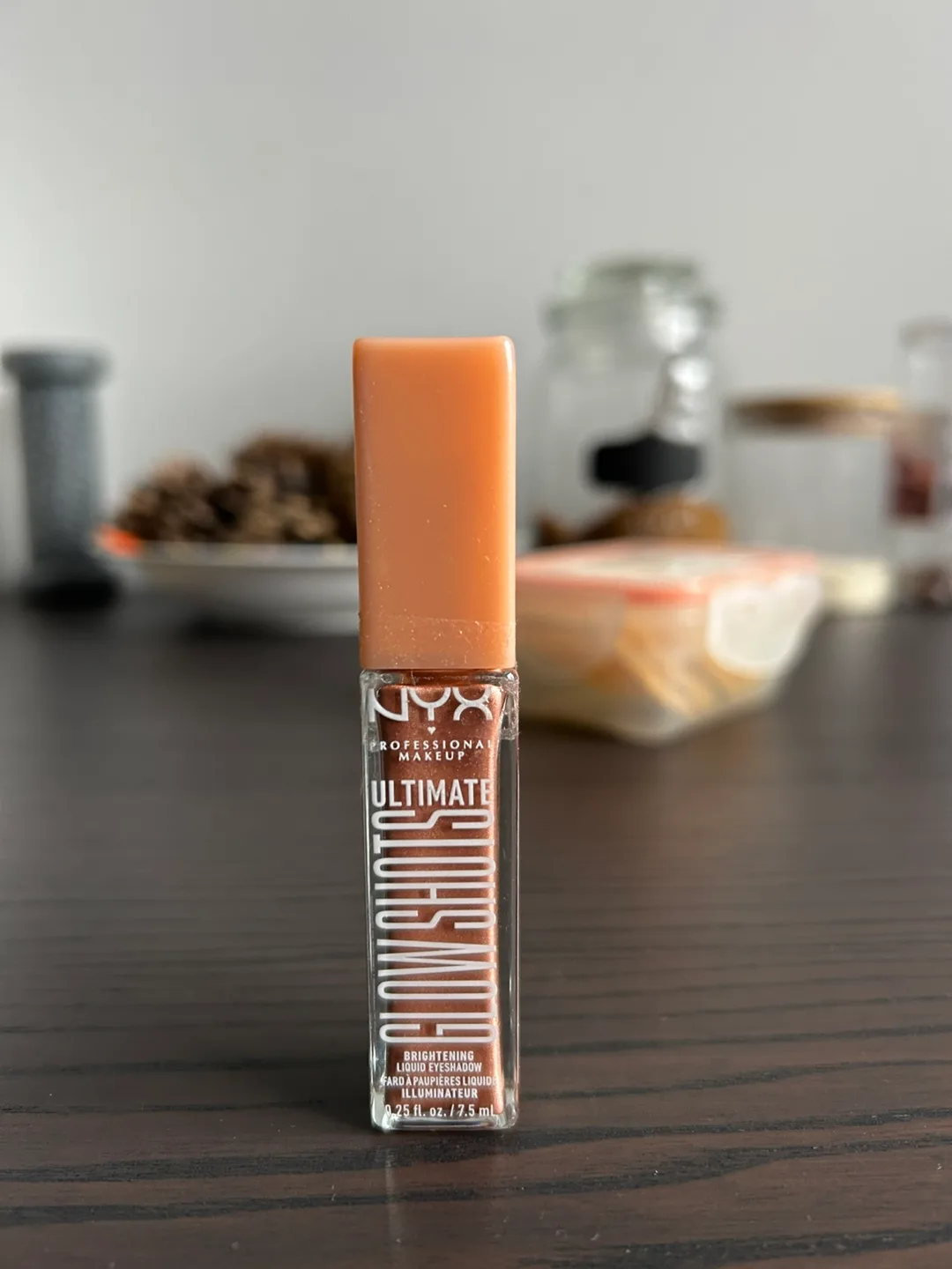 NYX Professional Makeup Ultimate Brights Liquid Illuminator image indicator(3)