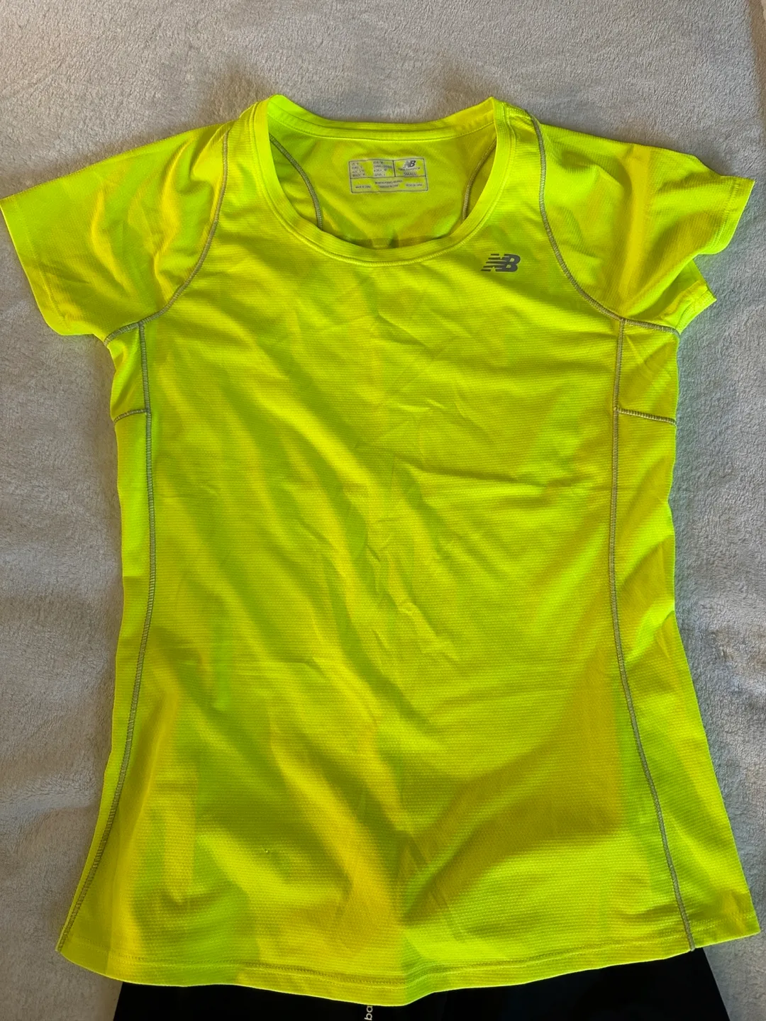 New Balance Women's Running Outfit - Size Small image indicator(2)