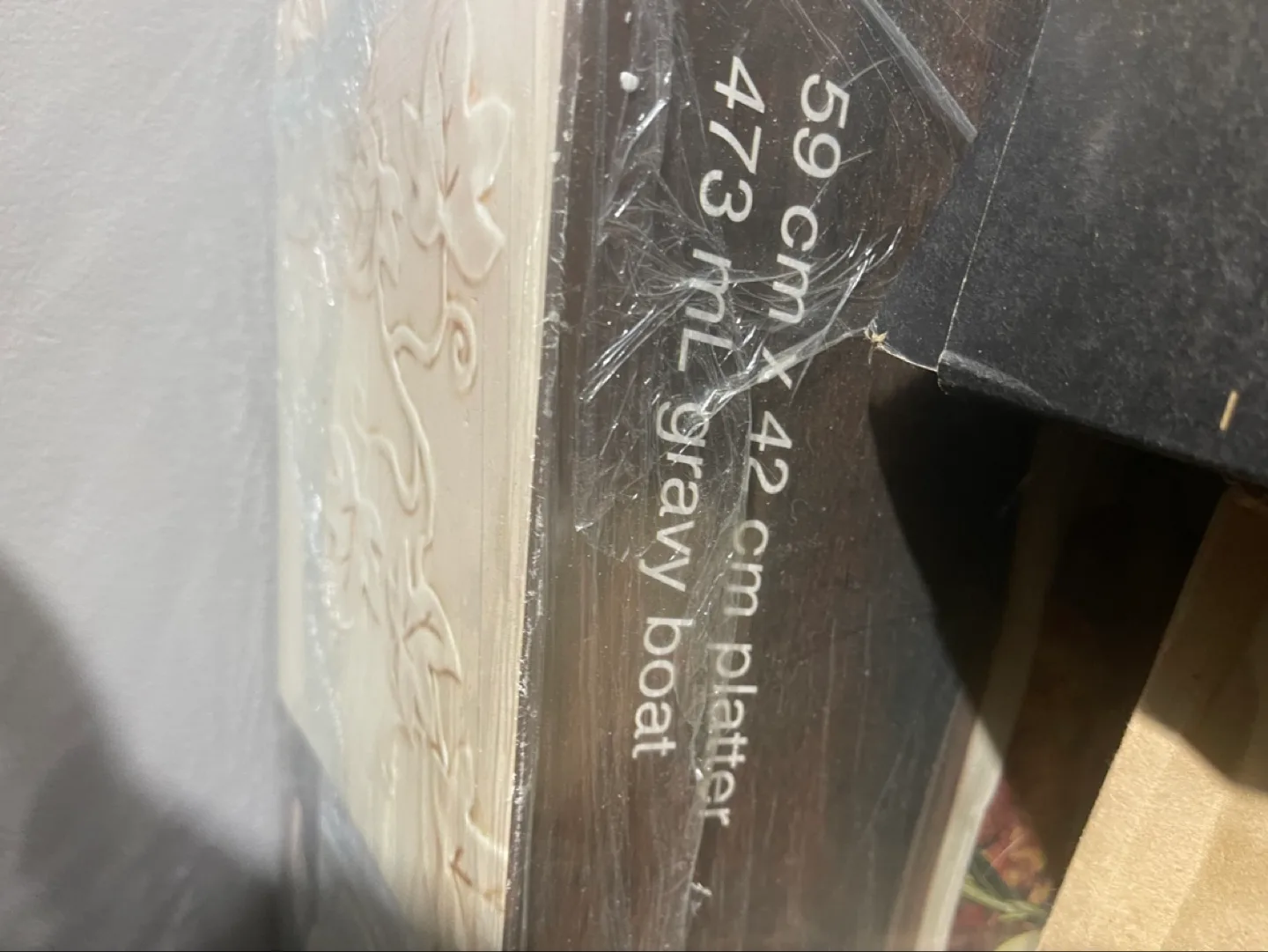 Like New! Gravy boat and platter set image indicator(2)