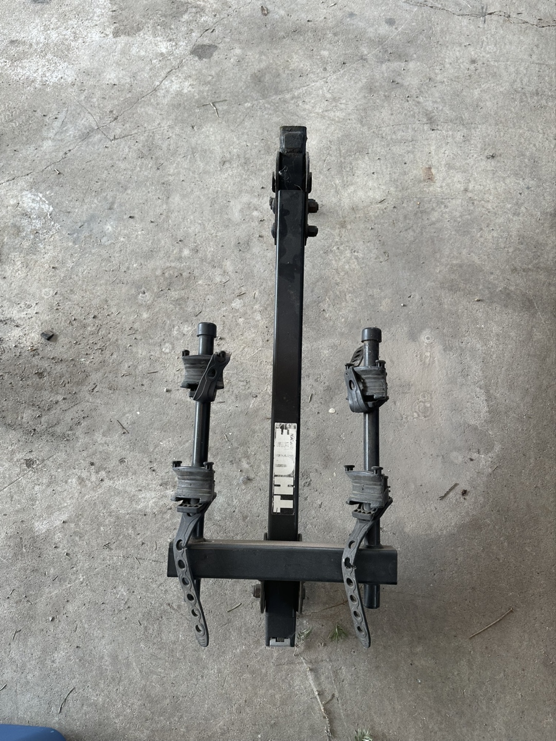 Thule Hitch Mount Bike Rack - 2 Bike Capacity