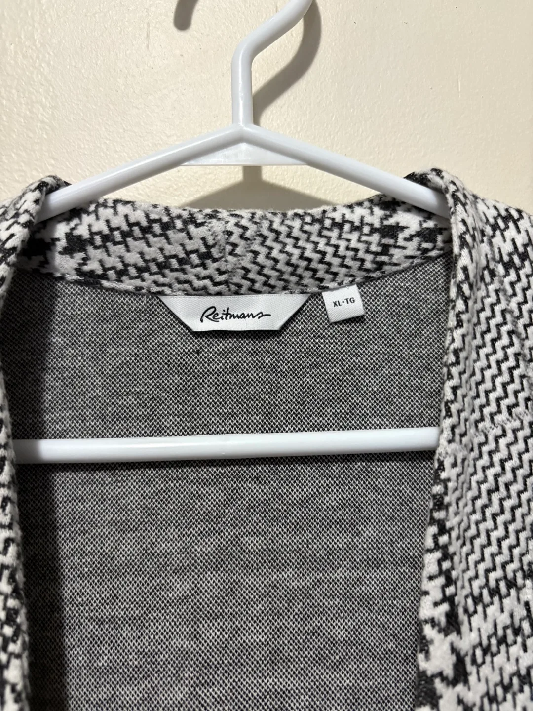 Reitmans Women's Houndstooth Coatigan  - Size XL image indicator(2)