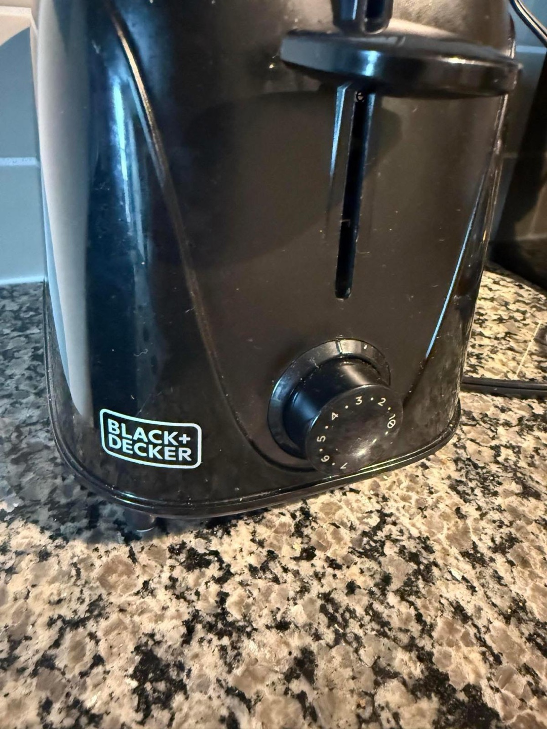Black+Decker 2-Slice Toaster - photo 2