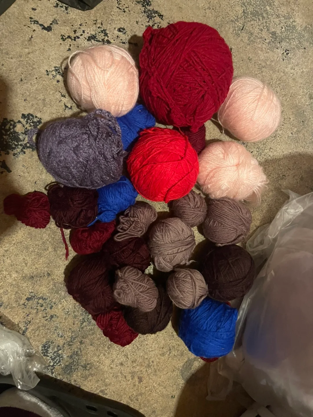 Large Yarn Lot - Various Colours image indicator(2)