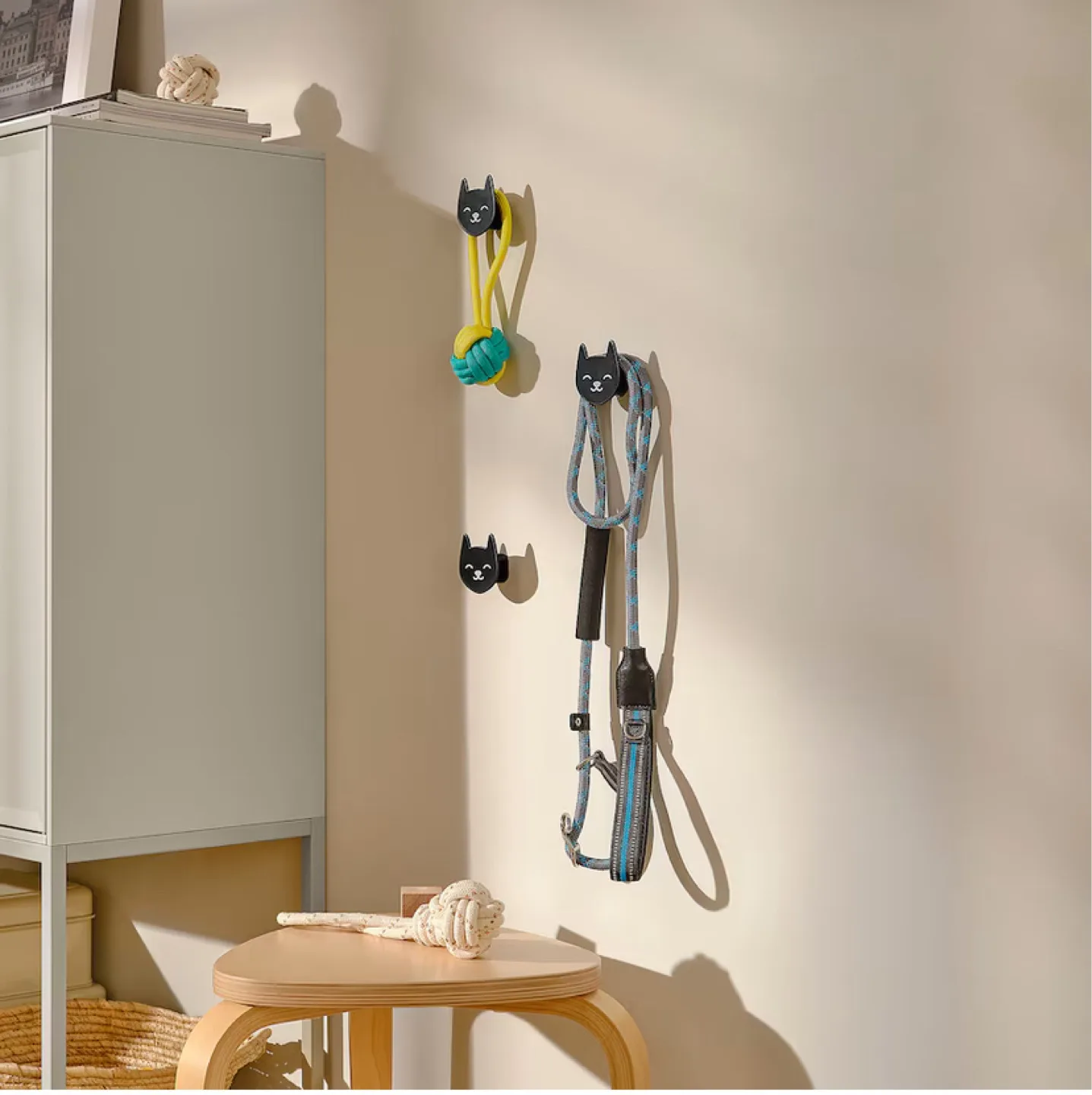 ‼️MOVING SALE‼️ IKEA UTSÄDD Cat Hooks - Set of Three image indicator(5)