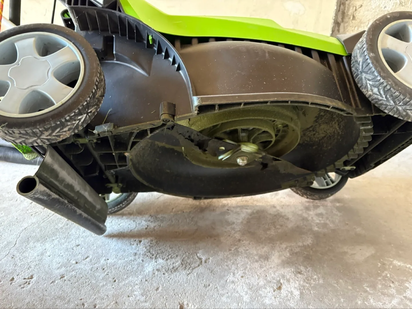 Greenworks Corded Lawn Mower - 9A 14” 🧡 image indicator(5)