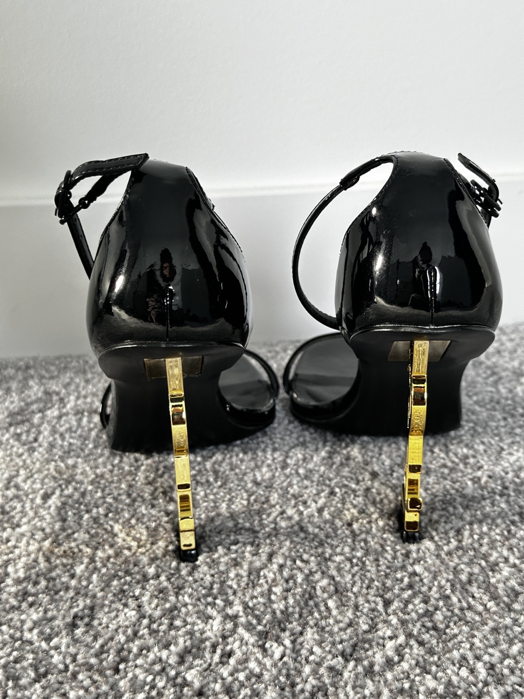 YSL Saint Laurent Inspired Black Patent Leather Heels - photo 5