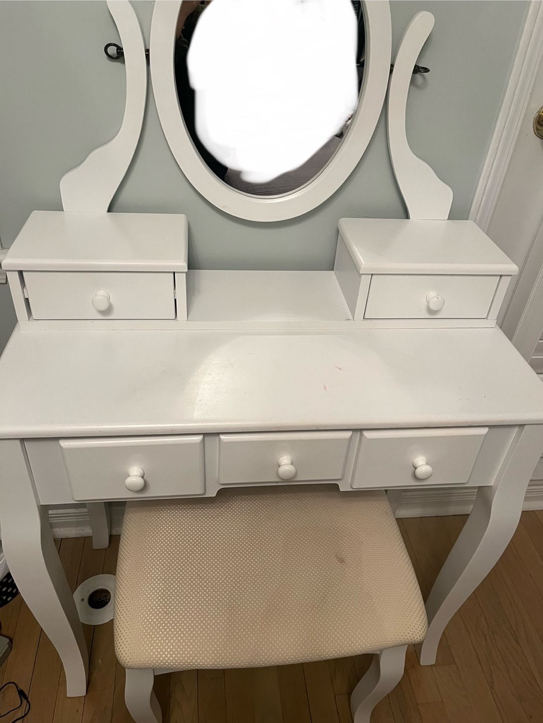 White Vanity Set with Mirror and Stool - photo 2