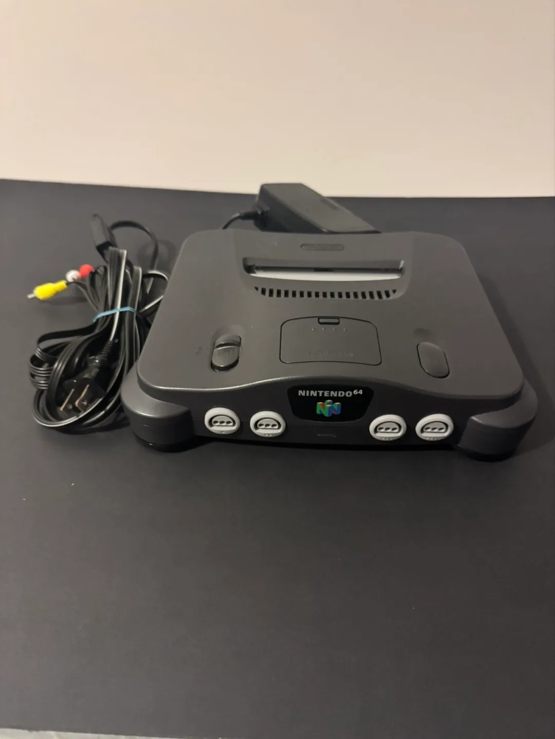 N64 with cables and additional Japanese Mod image indicator(2)