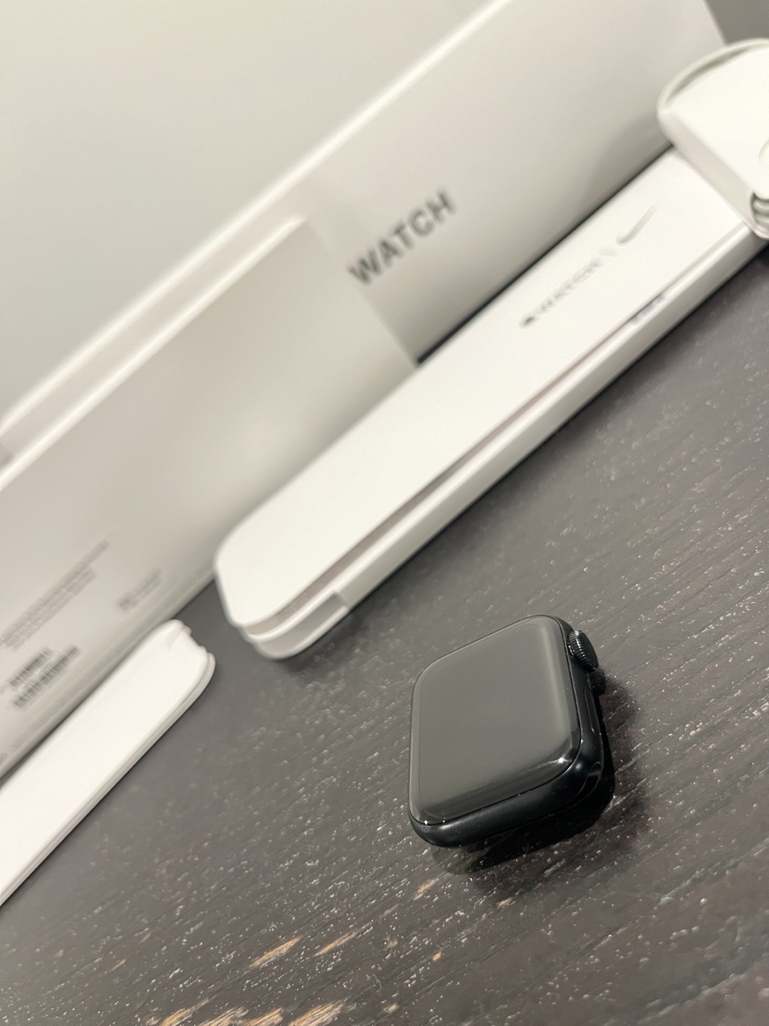 Apple Watch SE (2nd Gen) 40mm Midnight Aluminium GPS