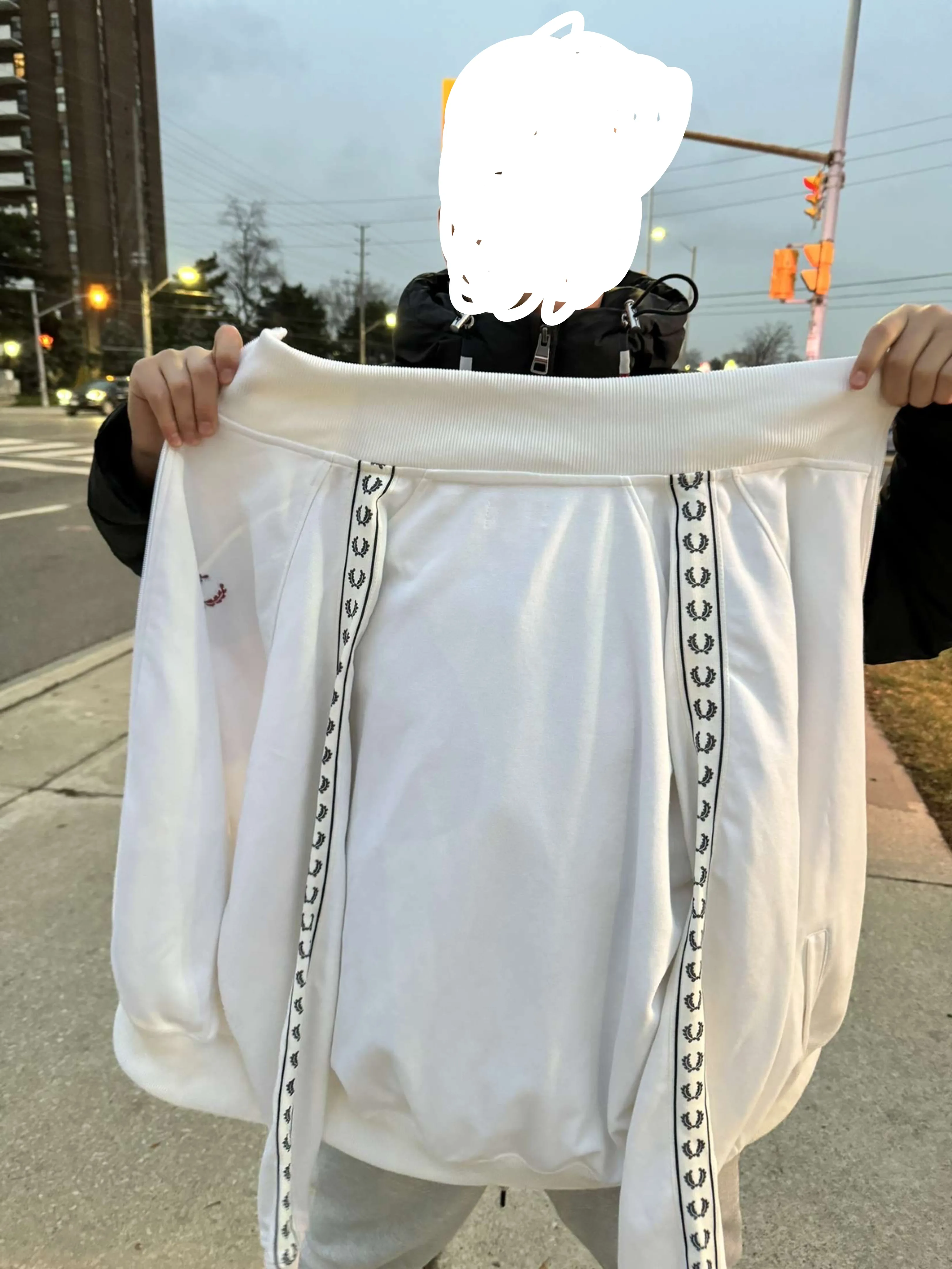 Fred Perry Track Jacket - Size Large image indicator(3)