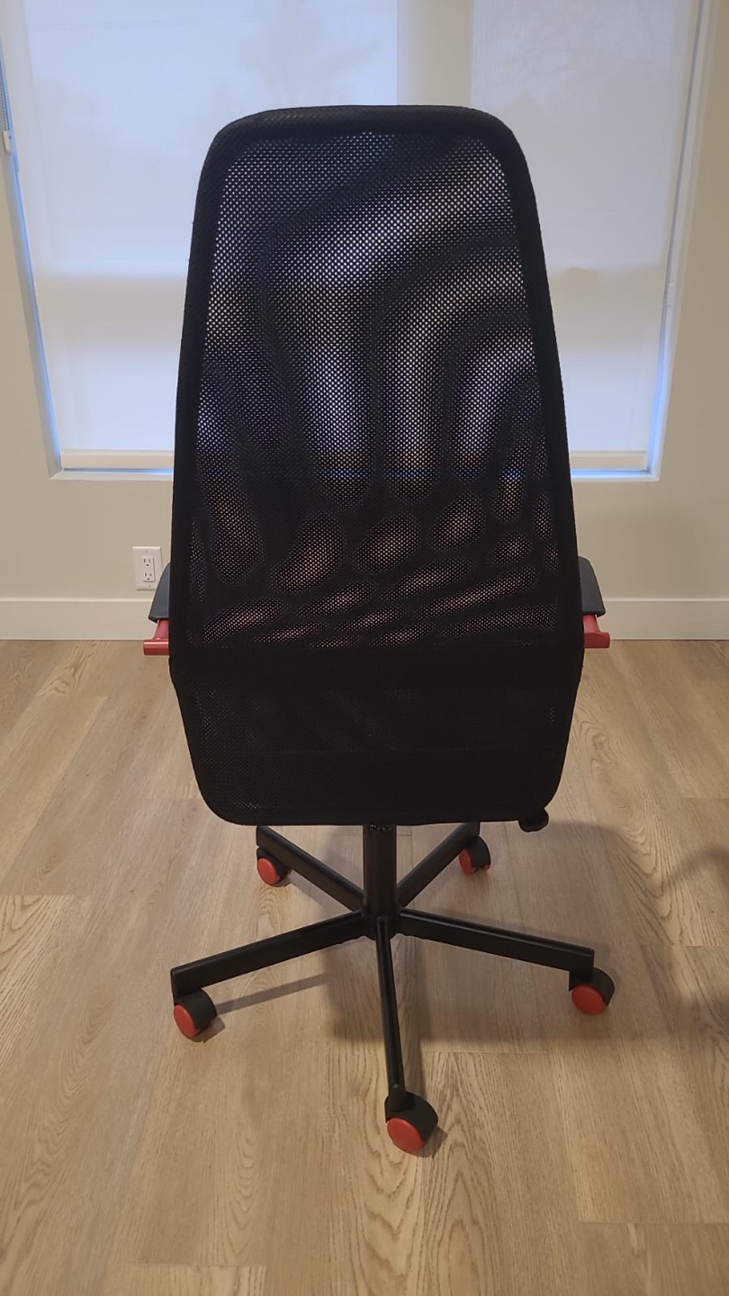 Ergonomic Desk Chair - Black like new two months use - photo 3