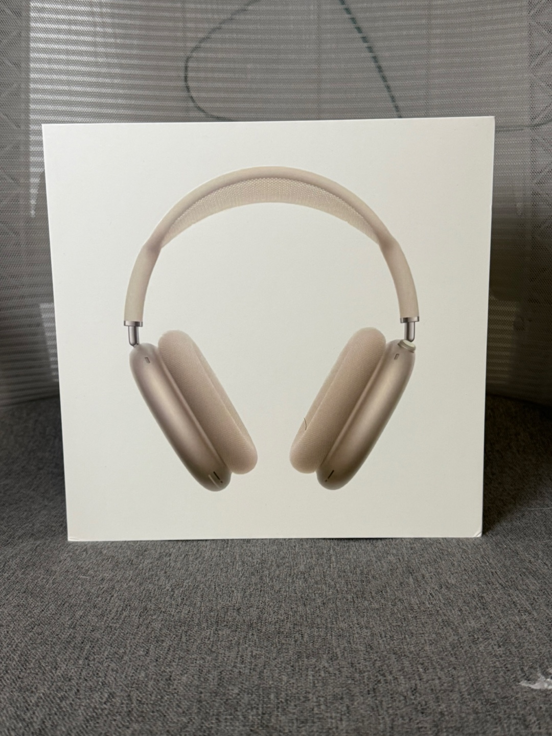 AirPods Pro Max 2 Headphones - Starlight (USB-C)