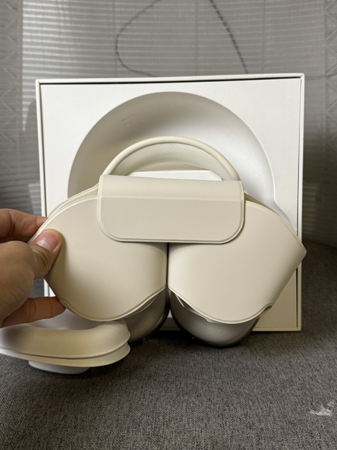 AirPods Pro Max 2 Headphones - Starlight (USB-C) - photo 5