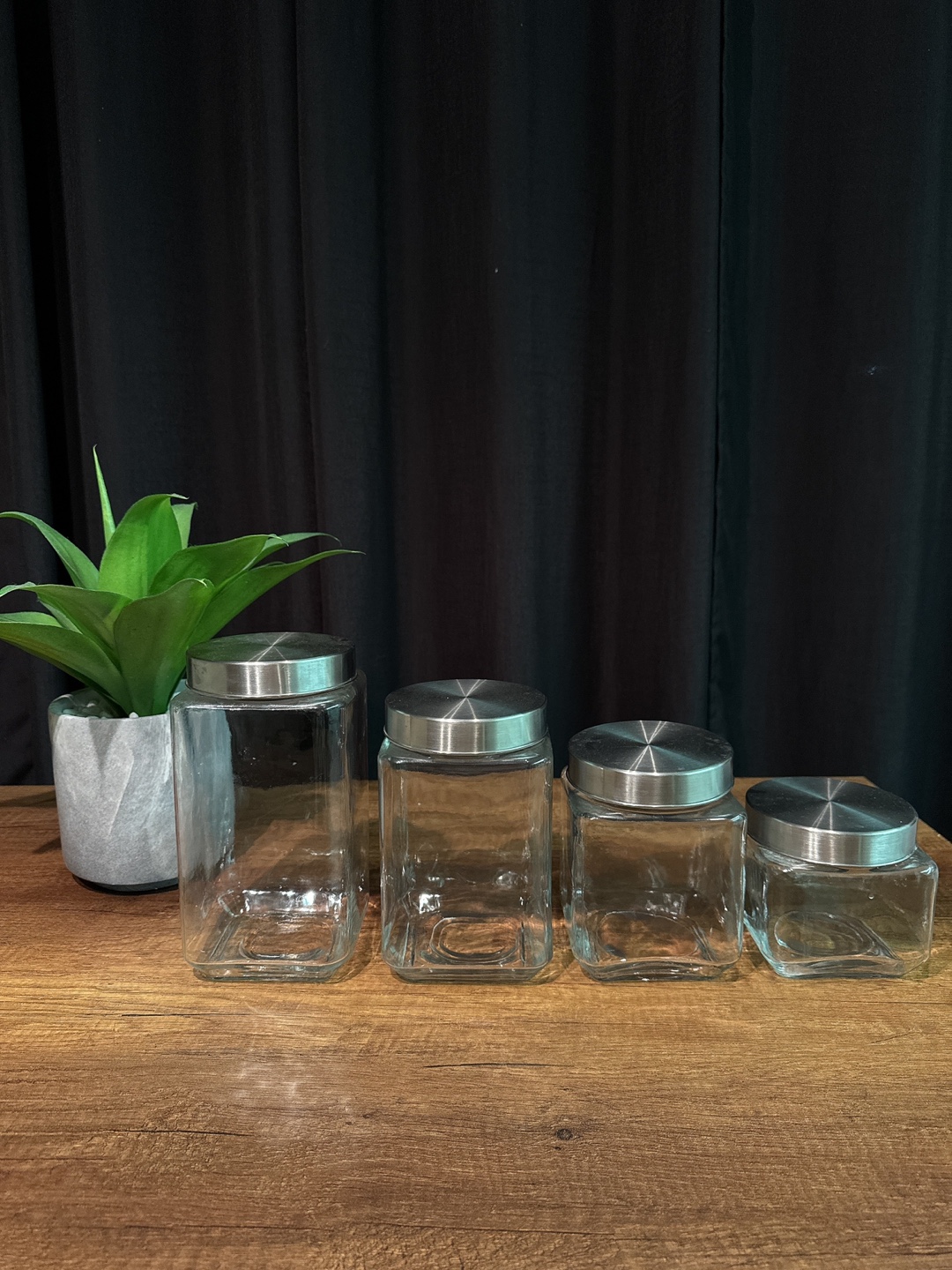 4 Glass Canister / Organizer