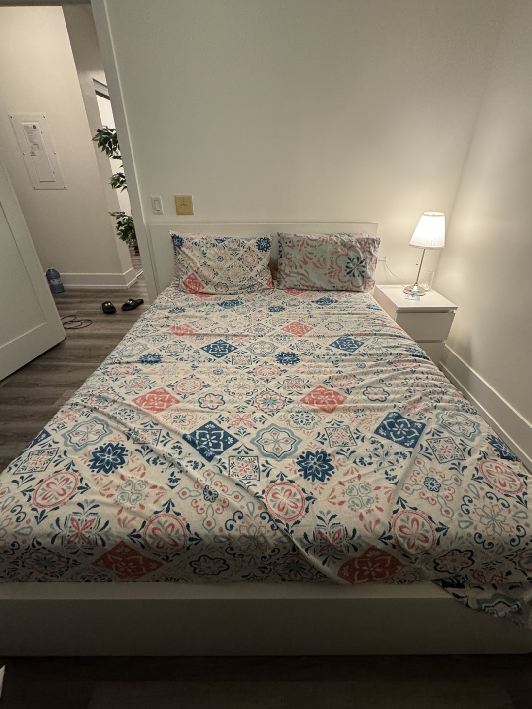 Malm bed frame (Queen Size) with 2 storage drawers