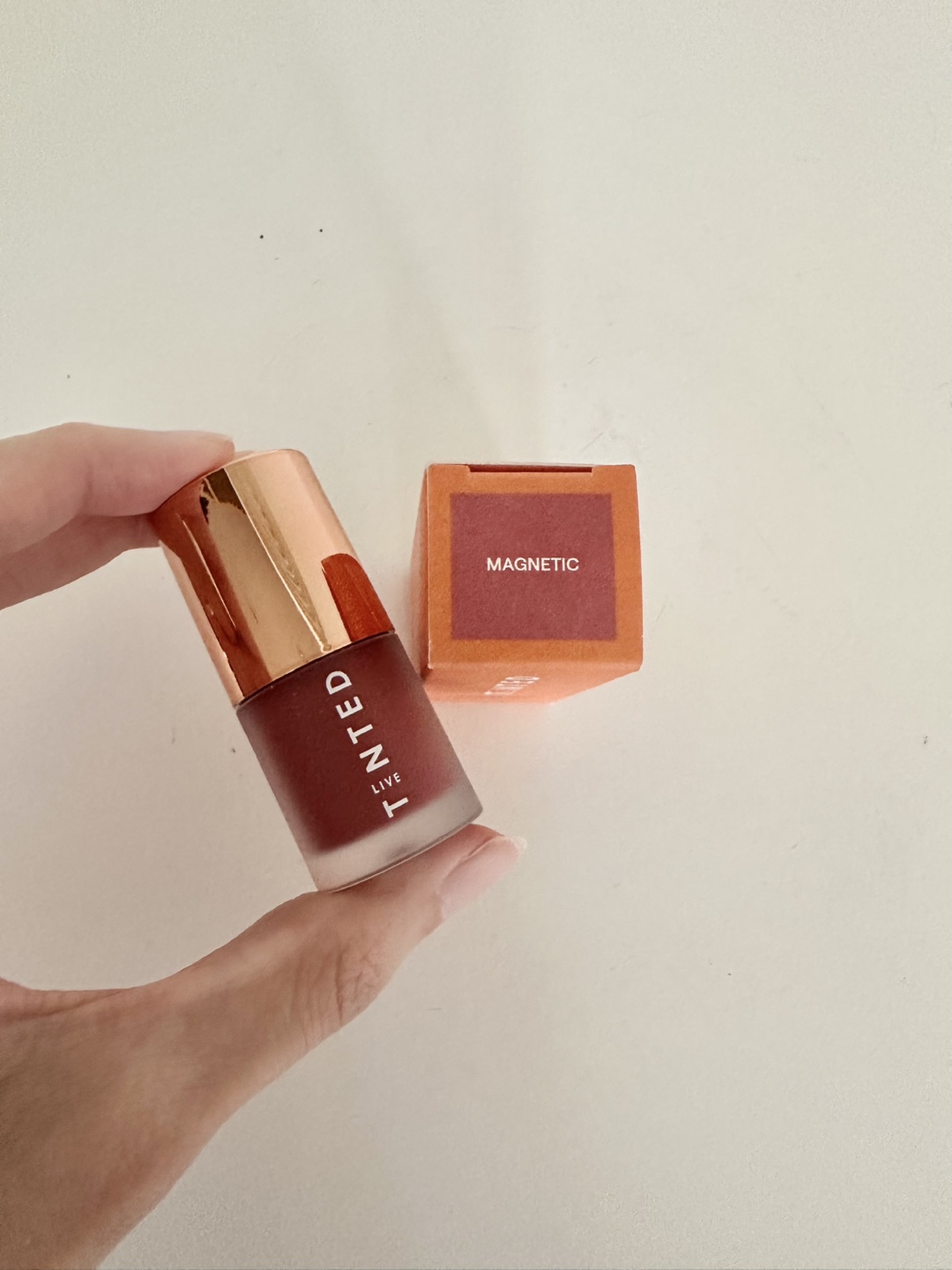 Tinted Live Hueglow Blush Crush Liquid Blush - Magnetic - photo 3