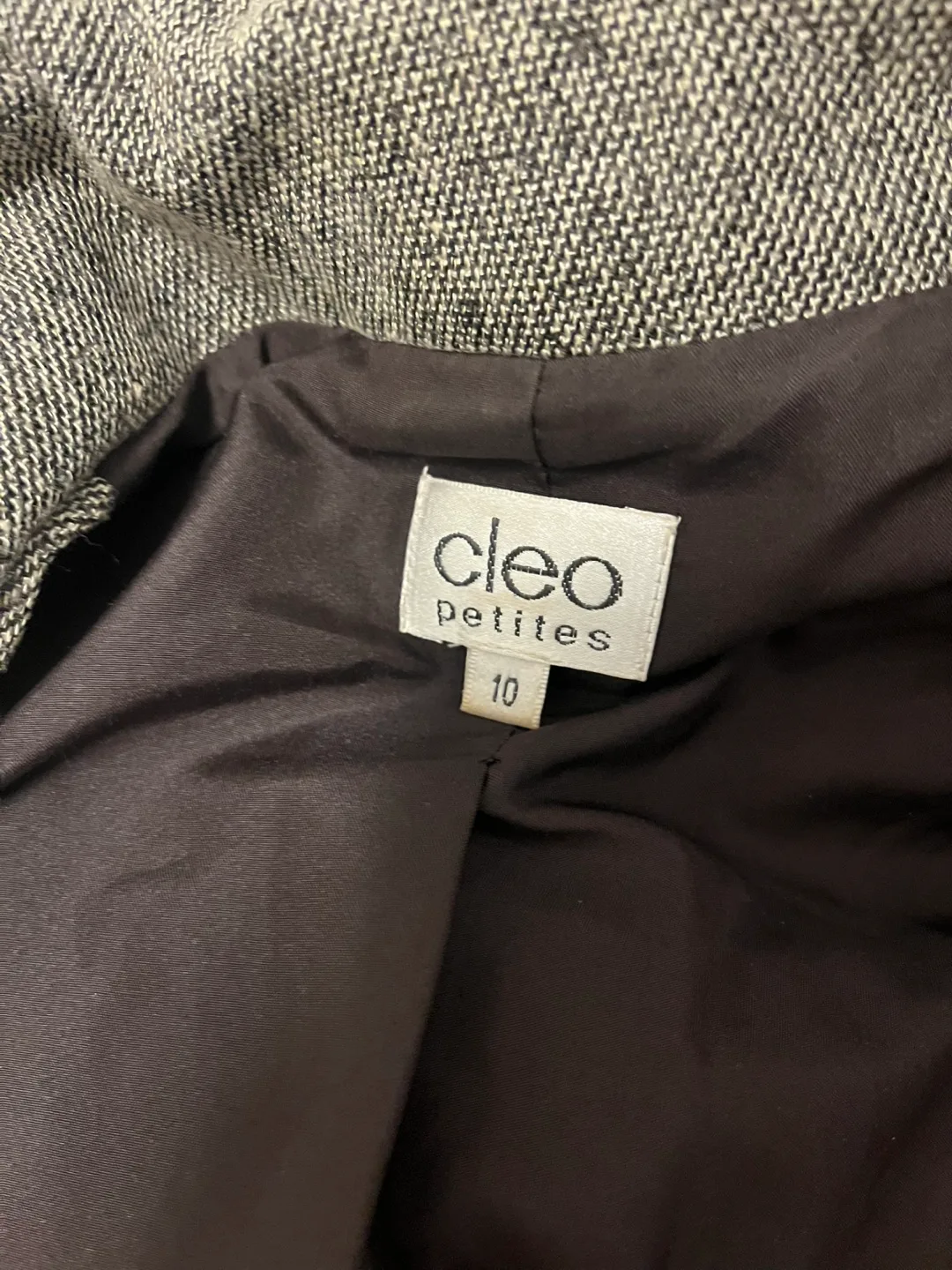 Cleo Petites Women's Tweed Suit Size 10 image indicator(5)